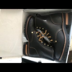 Skechers men’s boots